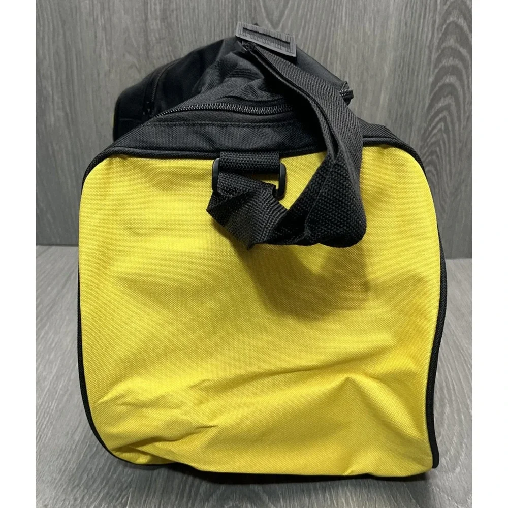 National Geographic Duffel Bag Gym Travel Tote Medium Yellow Carryall Shoulder